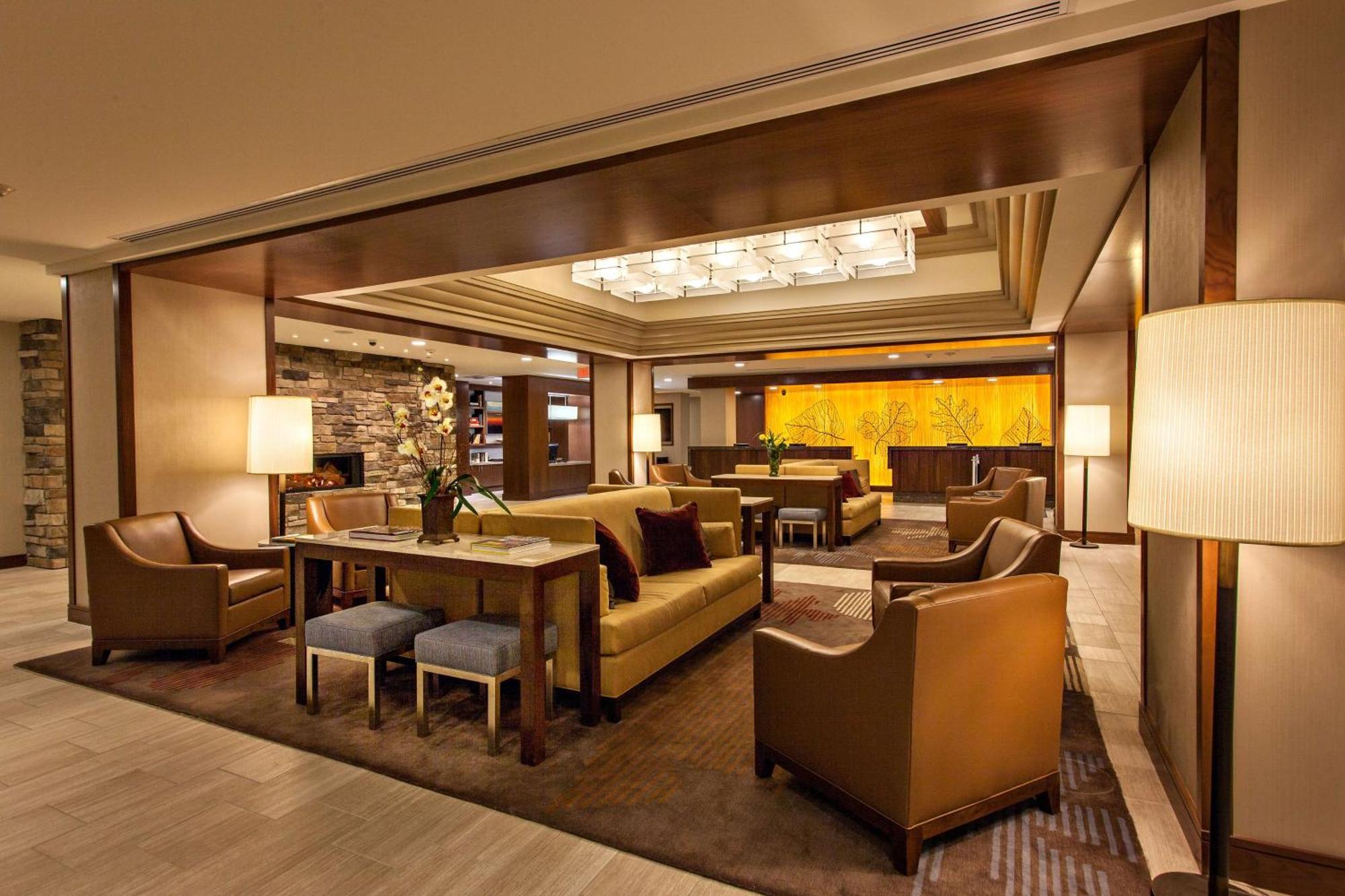 Doubletree By Hilton Pittsburgh-green Tree 4*